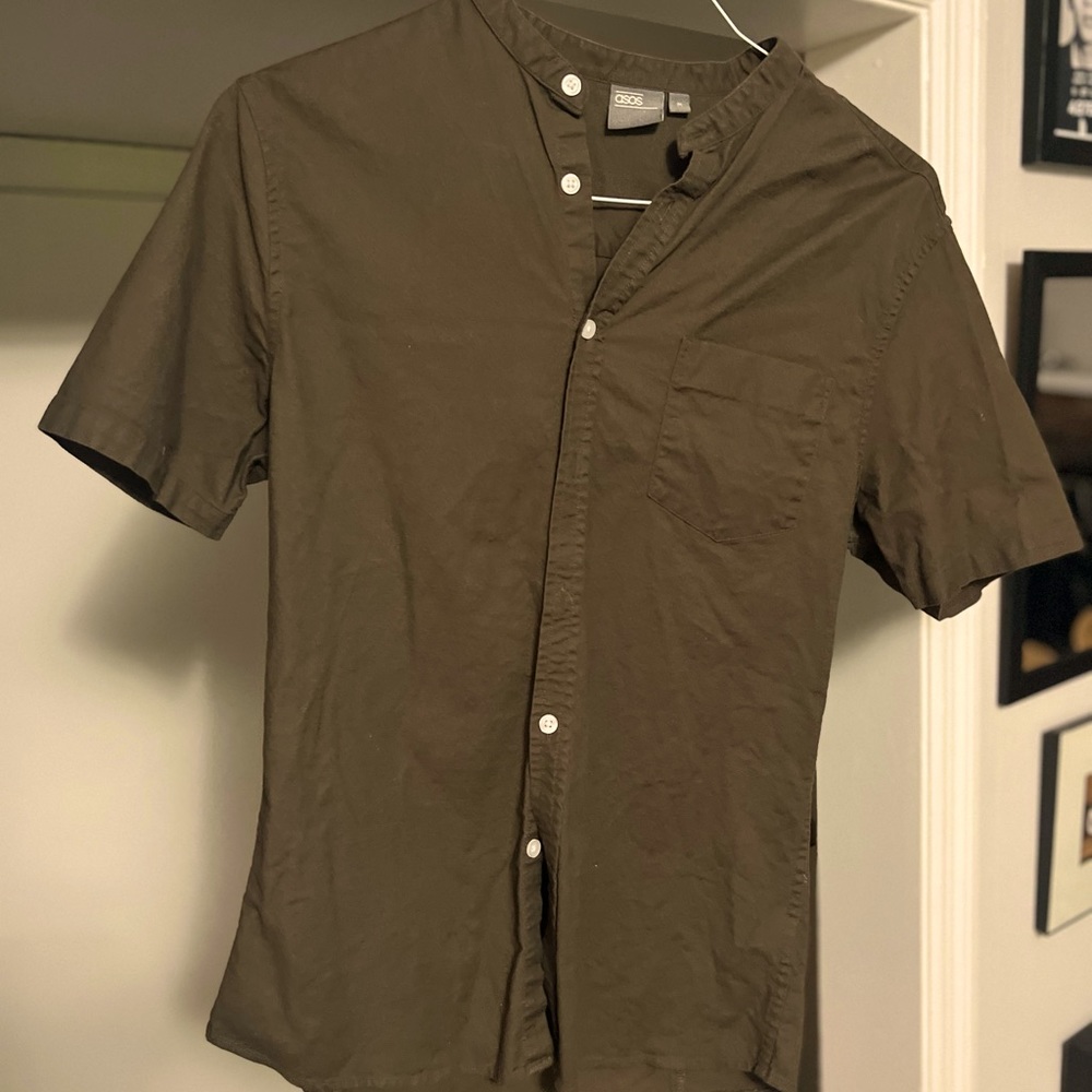 Green ASOS button down shirt - cool collar ! Medium slim fit - only worn once